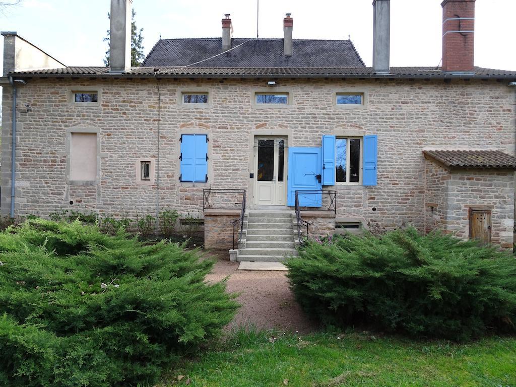 Gentilhommiere De Collonges Bed and Breakfast Prissé Exteriör bild